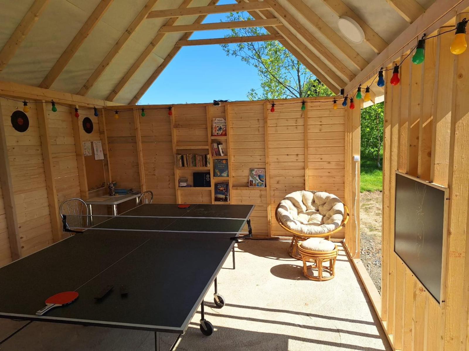 Camping, Zabierz Wlasny Namiot Kameralne Pole Namiotowe Z Basenem Kinem Plenerowym Miejscem Na Ognisko I Placem Zabaw Zywe Zwierzeta Agroturystyka Giebultow  المظهر الخارجي الصورة